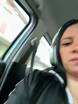 Snapshot of Milff_parkerrr chatting on February 21, 11:55 am Milff parkerrr online show from February 21, 11:55 am