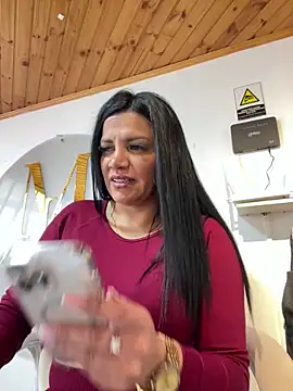 Snapshot of Milff_parkerrr chatting on March 11, 5:35 pm Milff parkerrr online show from March 11, 5:35 pm