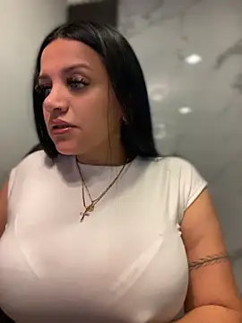 Snapshot of Milff_parkerrr chatting on July 2, 2:22 am Milff parkerrr online show from July 2, 2:22 am