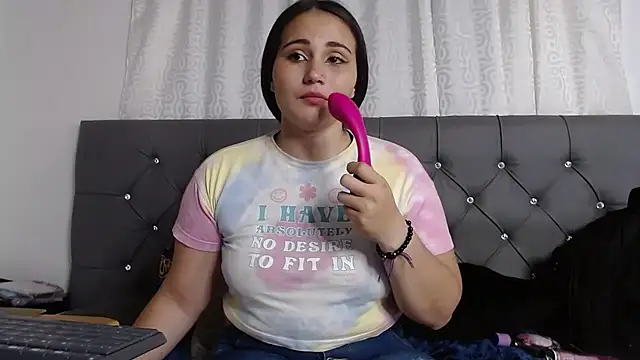 Baby hornyJM online show from December 13, 8:09 am