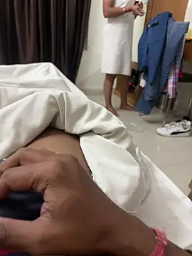 Snapshot of Palak_4u chatting on February 1, 12:51 am Palak 4u online show from February 1, 12:51 am