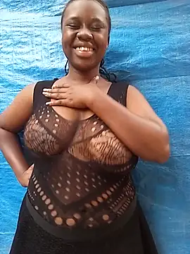 Snapshot of Sassy_boobs21 chatting on July 25, 10:35 am Sassy boobs21 online show from July 25, 10:35 am