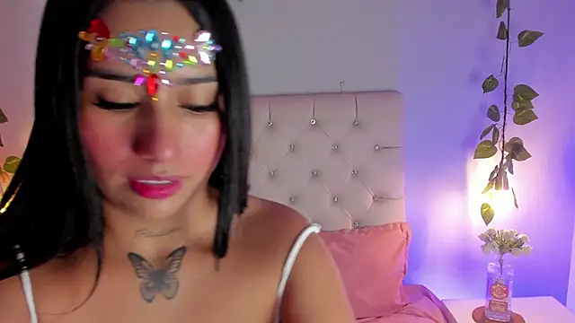 Snapshot of Isabella_Flowers chatting on September 11, 8:20 pm Isabella Flowers online show from September 11, 8:20 pm