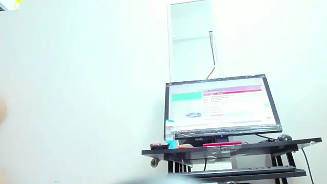 Snapshot of Dalia_20 chatting on February 3, 3:42 am Dalia 20 online show from February 3, 3:42 am