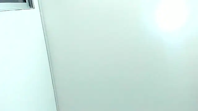 Snapshot of Dalia_20 chatting on February 21, 8:51 am Dalia 20 online show from February 21, 8:51 am