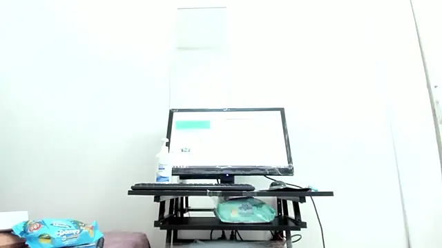 Snapshot of Dalia_20 chatting on September 11, 12:00 am Dalia 20 online show from September 11, 12:00 am