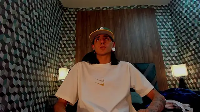 Matthew Dixonn online show from January 25, 9:57 pm