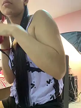 IsaValencia online show from February 5, 6:26 pm