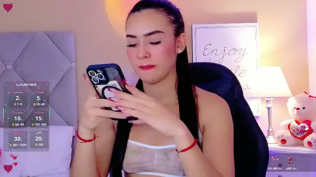 IsaValencia online show from September 9, 10:09 pm