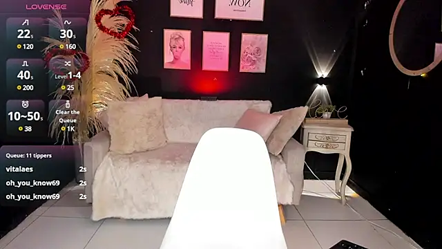 Snapshot of Hanna_fost chatting on February 19, 3:38 pm Hanna fost online show from February 19, 3:38 pm