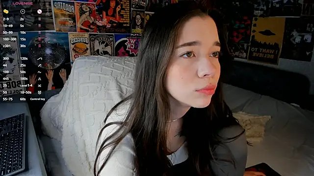 Butterflys1268 online show from March 21, 8:08 pm