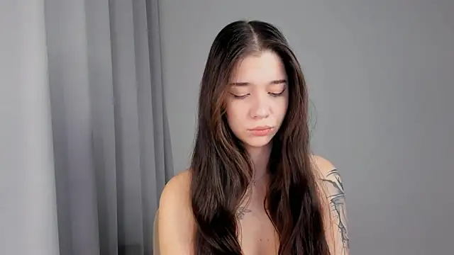 Butterflys1268 online show from November 19, 5:07 am