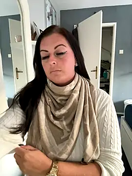 Snapshot of vanessaNL chatting on October 2, 4:47 pm vanessaNL online show from October 2, 4:47 pm