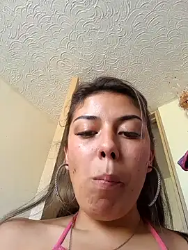 Sweel Leyva18 online show from December 12, 6:31 pm