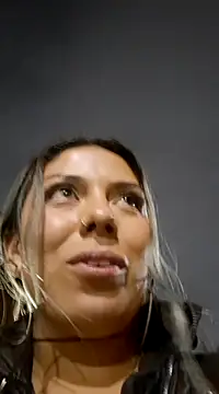 Sweel Leyva18 online show from March 9, 3:22 am