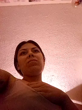 Sweel Leyva18 online show from March 19, 3:52 am