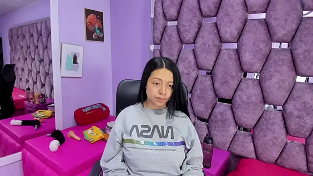 slut anal  online show from January 14, 1:28 pm