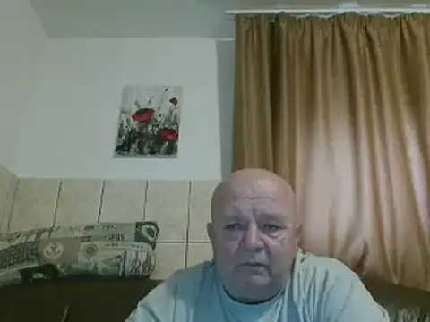 Snapshot of fullballs6 chatting on January 15, 7:15 am fullballs6 online show from January 15, 7:15 am