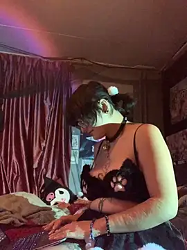 space g1rl online show from November 3, 6:31 pm