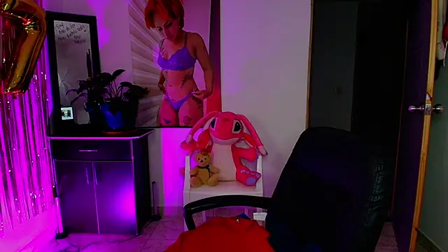 TinnaDawsom online show from September 15, 11:05 pm