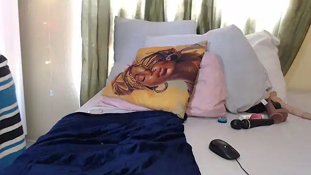 Foxybrownxx1 online show from December 20, 6:53 am