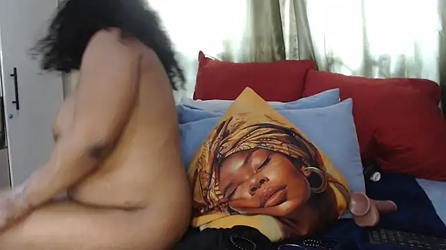 Foxybrownxx1 online show from March 20, 4:39 am