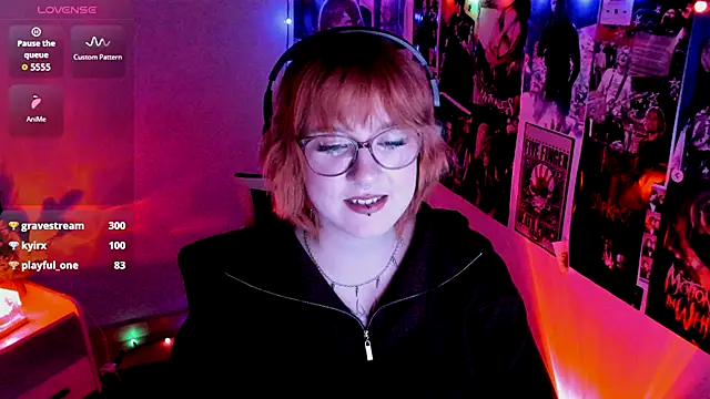 Snapshot of Rudy_02 chatting on September 13, 9:42 am Rudy 02 online show from September 13, 9:42 am