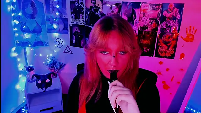 Snapshot of Rudy_02 chatting on October 27, 8:13 pm Rudy 02 online show from October 27, 8:13 pm