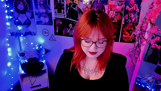 Snapshot of Rudy_02 chatting on November 23, 1:27 am Rudy 02 online show from November 23, 1:27 am