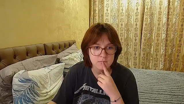 Rudy 02 online show from February 15, 10:06 pm