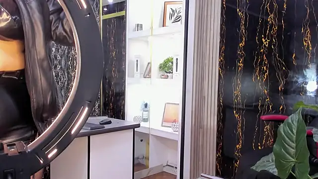 MirandaRossi online show from September 20, 3:07 am