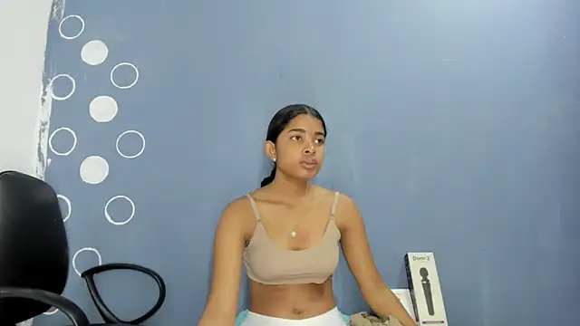 Snapshot of aitanacortes chatting on January 18, 12:47 pm aitanacortes online show from January 18, 12:47 pm