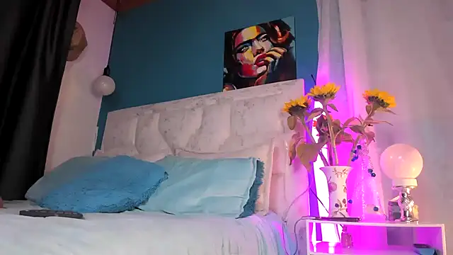 Snapshot of Valerysensitive chatting on December 21, 12:29 am Valerysensitive online show from December 21, 12:29 am