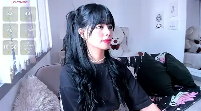 Snapshot of HannaKim chatting on December 14, 3:04 pm HannaKim online show from December 14, 3:04 pm