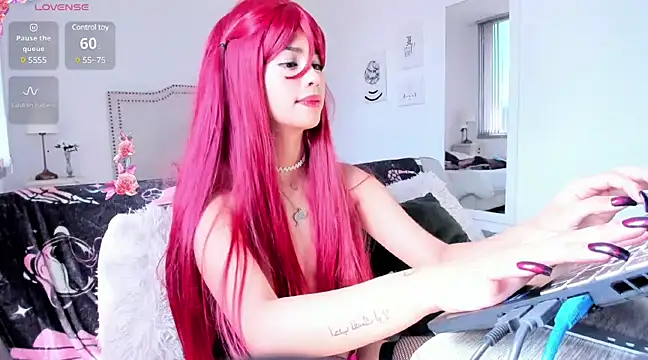 Snapshot of HannaKim chatting on December 31, 5:18 pm HannaKim online show from December 31, 5:18 pm