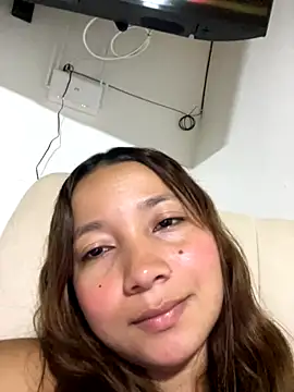 queen angelique online show from November 12, 1:28 am