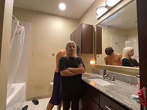 girlfriendmissy online show from January 15, 11:08 pm