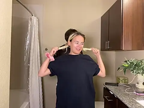 girlfriendmissy online show from March 22, 7:50 pm