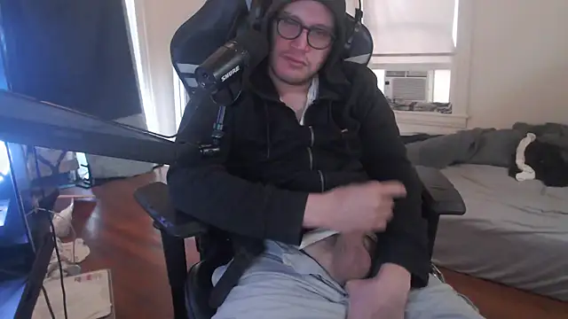 chicostick413 online show from September 15, 1:44 pm