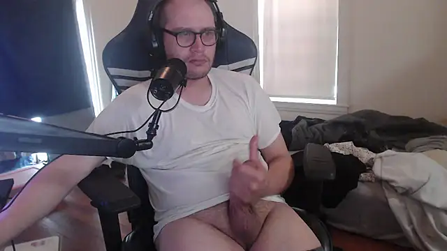 chicostick413 online show from September 18, 3:36 pm