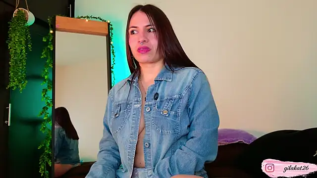 GilaKat online show from April 26, 4:43 am