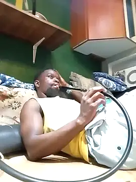 Chocolate factory man online show from December 11, 8:18 pm