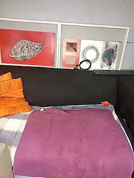 Chocolate factory man online show from January 23, 3:11 pm