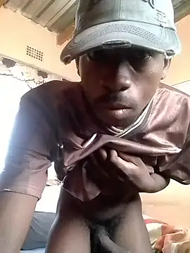 Snapshot of Eugenemtsiri chatting on January 11, 8:52 am Eugenemtsiri online show from January 11, 8:52 am