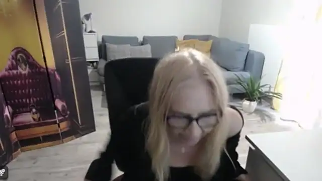 sofia xkiss online show from March 20, 2:44 pm