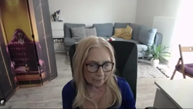 sofia xkiss online show from April 13, 2:22 pm