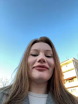 justmila online show from December 19, 2:24 pm