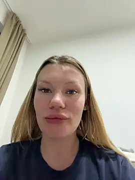 Snapshot of justmila chatting on April 26, 8:50 pm justmila online show from April 26, 8:50 pm