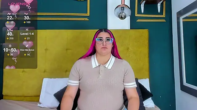 Snapshot of BellaPeers_ chatting on January 10, 11:43 am BellaPeers  online show from January 10, 11:43 am