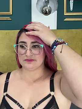 Snapshot of BellaPeers_ chatting on January 30, 5:49 pm BellaPeers  online show from January 30, 5:49 pm